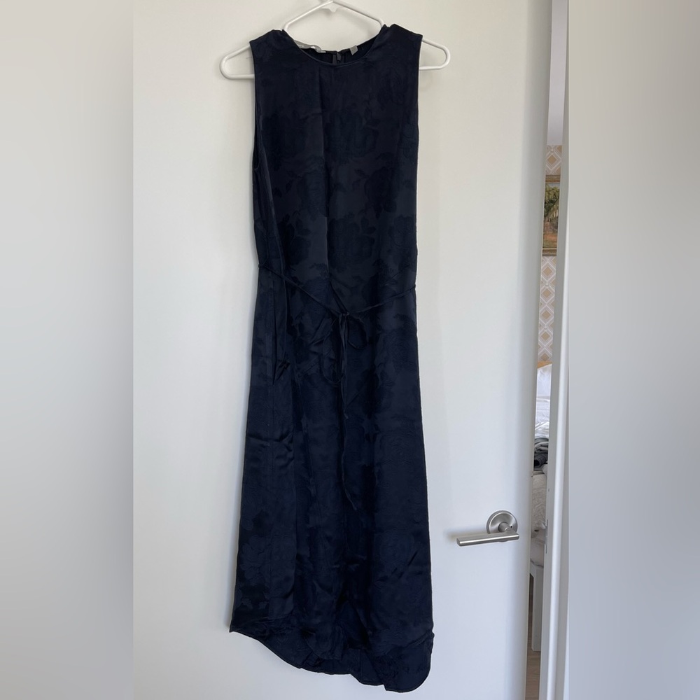 Vince summer woman dress.